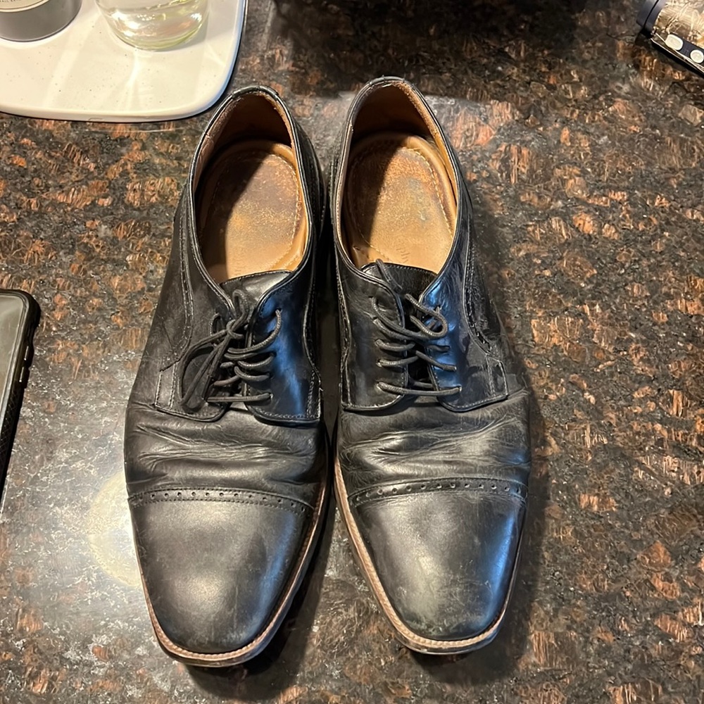 Mens black dress shoe
